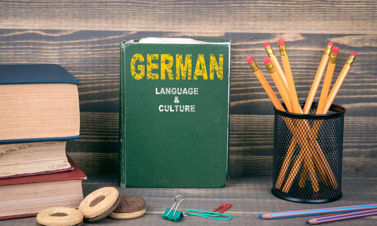 12 Best German Books for Beginners In 2022